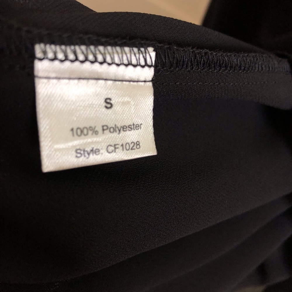 Black sheer tank top - Picture 3 of 3